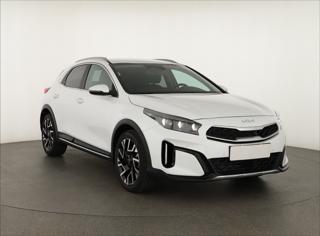 Kia XCeed 1.5 T-GDI MHEV 103kW hatchback