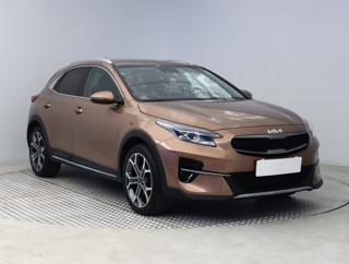 Kia XCeed 1.6 CRDi MHEV 100kW hatchback