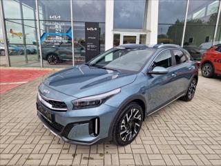 Kia XCeed 1,5 T-GDi  TOP hatchback