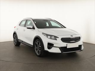 Kia XCeed Plug-in-Hybrid 104kW hatchback