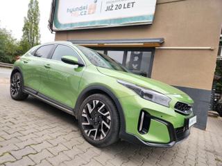 Kia XCeed 1.5-V ZÁRUCE-NAVI-TEMPOMAT SUV - Foto 4