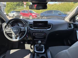Kia XCeed 1,5 TGDi 118kW TOP ZÁRUKA KŮŽE SUV - Foto 9