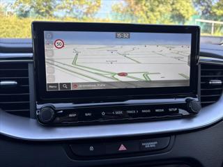 Kia XCeed 1,5 TGDi 118kW TOP ZÁRUKA KŮŽE SUV - Foto 19