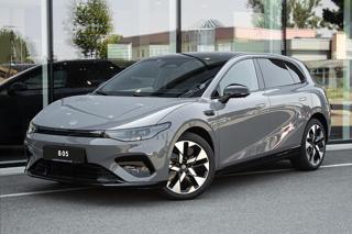 Leapmotor B05 Design ProMax šedá hatchback