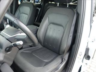Land Rover Defender 2,0 D240 110 SE,el.tažné,DPH SUV - Foto 13