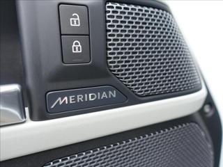 Land Rover Defender 2,0 D240 110 SE,el.tažné,DPH SUV - Foto 16