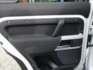 Land Rover Defender 2,0 D240 110 SE,el.tažné,DPH SUV - Foto 19
