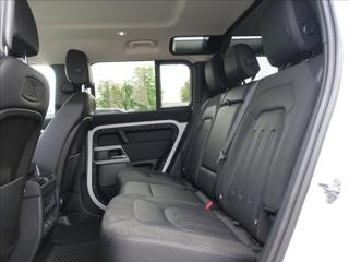 Land Rover Defender 2,0 D240 110 SE,el.tažné,DPH SUV - Foto 17