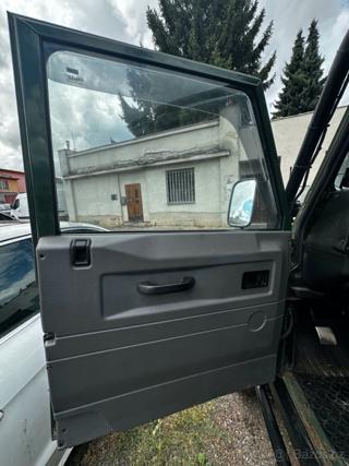 Land Rover Defender 2002, nafta SUV - Foto 18