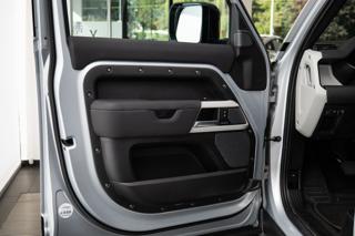 Land Rover Defender D300/Meridian/360 SUV - Foto 7