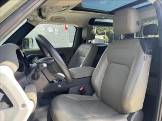 Land Rover Defender 3,0 90 SE D300 AT AWD ČR DPH SUV - Foto 12