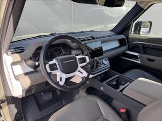 Land Rover Defender 3,0 90 SE D300 AT AWD ČR DPH SUV - Foto 9