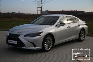 Lexus ES 300h 2,5 HSD  Prestige TOP sedan