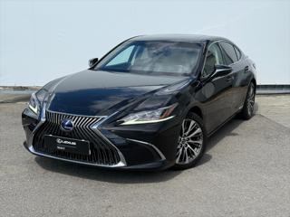 Lexus ES 300h 2,5 PRESTIEGE TOP sedan
