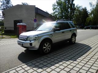 Land Rover Freelander 2,2 TD4, 4x4, Autom. Navi, Tažné SUV