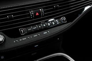 Lexus LS 500 H sedan - Foto 15