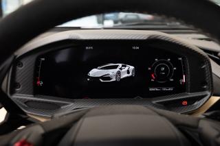 Lamborghini Revuelto 6498 ccm, 747 kW, hybridní - benzin kupé - Foto 16