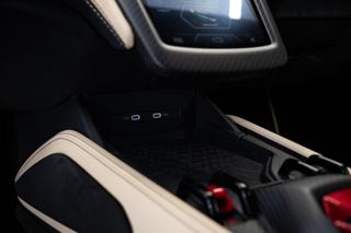 Lamborghini Revuelto 6498 ccm, 747 kW, hybridní - benzin kupé - Foto 14