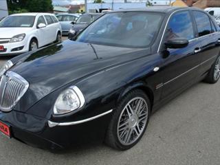 Lancia Thesis 2.4 JTD XENONY*ČERVENÁ KŮŽE*NAVI SERVISNÍ HISTORIE!  PO SERVISE! sedan