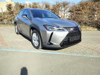 Lexus UX 250h 2.0 BUSINESS edition,alcantara hatchback