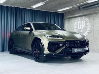 Lamborghini Urus SE*NOVÉ*MAT*AKRAPOVIC* SUV