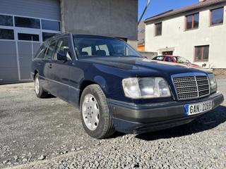 Mercedes-Benz 124 220 i 110 Kw AUT kombi