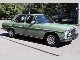 Mercedes-Benz 115 W115 230.4 manuál sedan - Foto 8