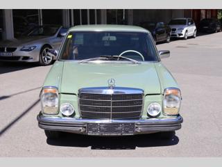 Mercedes-Benz 115 W115 230.4 manuál sedan - Foto 2