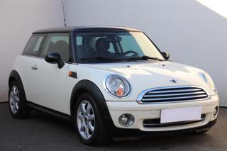 Mini Cooper 1.6D hatchback