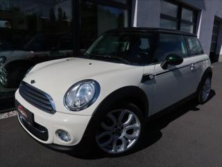 Mini Cooper 1,6 i,90kW,1majČR,automat,53tk hatchback
