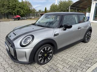 Mini Cooper 0,0 SE 33KW ČR,SERVIS,ZÁRUKA hatchback