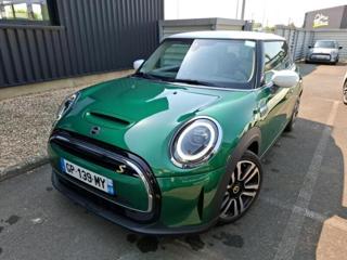 Mini Cooper SE hatchback