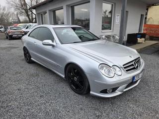 Mercedes-Benz CLK 320CDI V6 Kupé AMG kupé