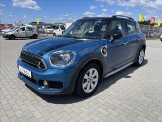 Mini Countryman 1,5 SE ALL4 AUT. PLUG-IN 165kw GPS DPH kombi