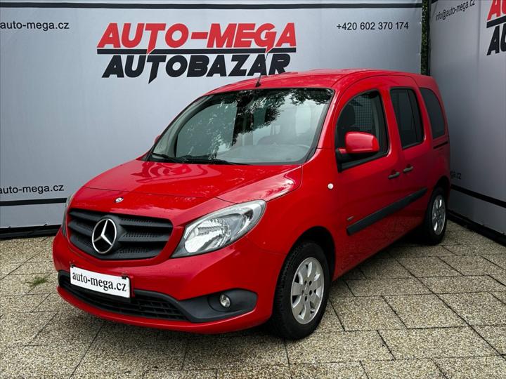 Vůz s VIN WDF4157031U193928