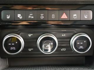 Mercedes-Benz Citan 1,5 112 CDI 85kW Obytná vest. CZ MPV - Foto 30