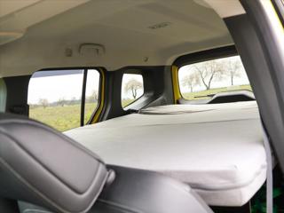 Mercedes-Benz Citan 1,5 112 CDI 85kW Obytná vest. CZ MPV - Foto 34