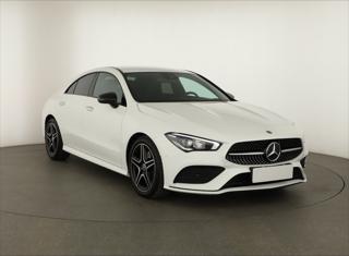 Mercedes-Benz CLA 200 120kW sedan