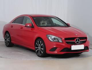 Mercedes-Benz CLA 180 90kW sedan