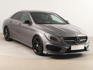 Mercedes-Benz CLA 250 4MATIC 155kW sedan