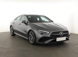 Mercedes-Benz CLA 200 120kW sedan