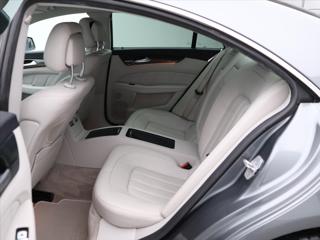 Mercedes-Benz CLS 3,0 350d 190kW 4Matic CZ DPH sedan - Foto 13