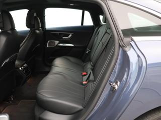 Mercedes-Benz EQE 300 180kW ZÁRUKA sedan - Foto 15