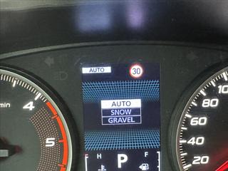 Mitsubishi Eclipse Cross 2,2 DI-D 148PS Spirit+ A/T 4x4 SUV - Foto 37