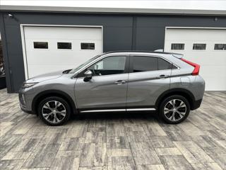 Mitsubishi Eclipse Cross 2,2 DI-D 148PS Spirit+ A/T 4x4 SUV - Foto 9