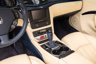 Maserati GranCabrio 4691 ccm, 323 kW, benzin kabriolet - Foto 10