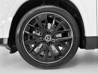 Mercedes-Benz GLB 8G-eDCT 4MATIC AMG, PANORAMA, SUV - Foto 5