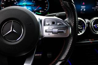 Mercedes-Benz GLA 2021, 1332 ccm, 160 kW, hybridní - benzin SUV - Foto 2