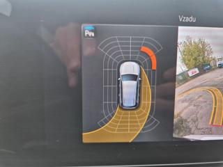 Mercedes-Benz GLB 200D 4MATIC, záruka 7/2027 nebo 2 SUV - Foto 39