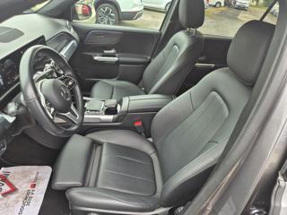 Mercedes-Benz GLB 200D 4MATIC, záruka 7/2027 nebo 2 SUV - Foto 15